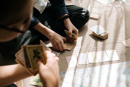 tiến lên Debet